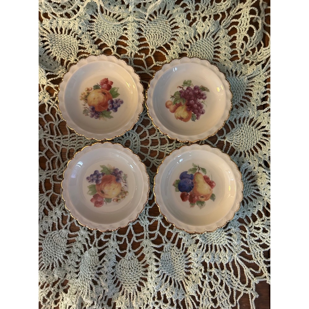 Winterling Marktleuthen Bavaria Fruit Porcelain Nut Dishes Set 4 West Germany